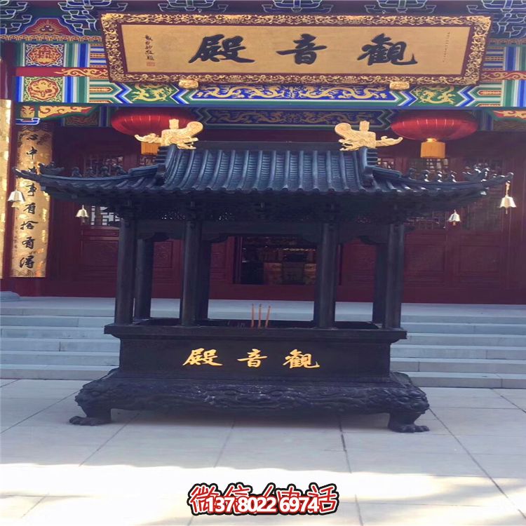 華寶鑄鐵長(zhǎng)形香爐，讓觀音殿更加美麗
