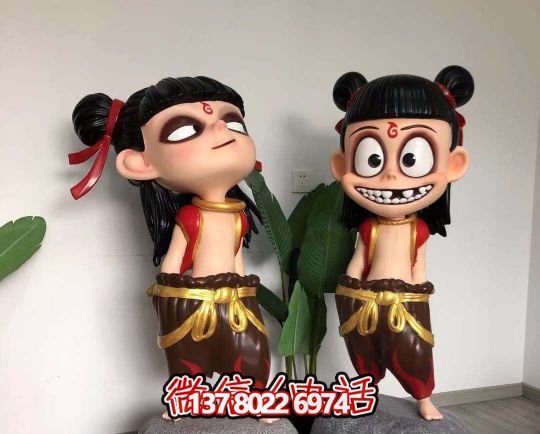 玻璃鋼哪吒雕塑精美彩繪，給景區園林增色不少