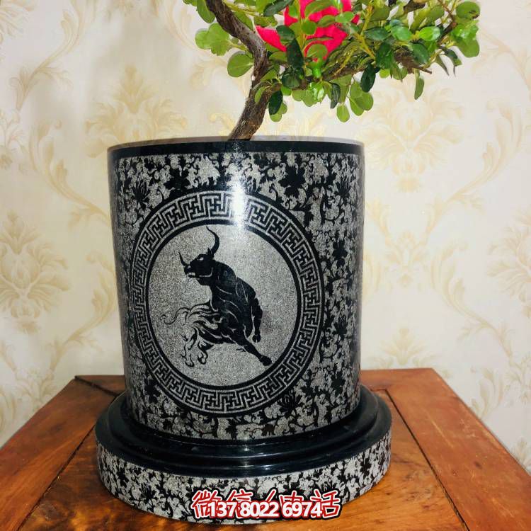 手工精美石雕花盆，點亮您的室外空間