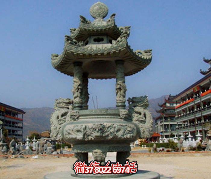 仿古寶蓋龍浮雕香爐，點綴景區(qū)廣場