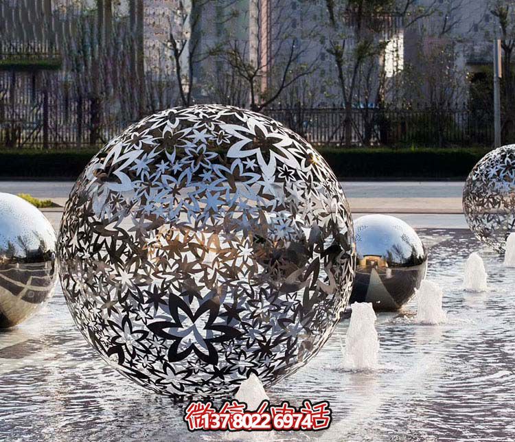 不銹鋼噴泉球雕塑，創意點亮廣場