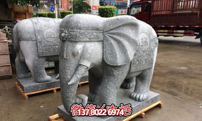 精美大理石雕塑藝術品，驚艷展現大象的宏偉氣勢