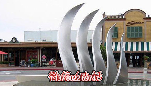 抽象不銹鋼翅膀雕塑將庭院與創(chuàng)意完美結合 抽象不銹鋼翅膀雕塑將庭院與創(chuàng)意完美結合