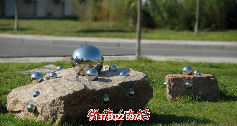 雕塑般的不銹鋼球體,帶給您不一樣的公園創意 雕塑般的不銹鋼球體,帶給您不一樣的公園創意