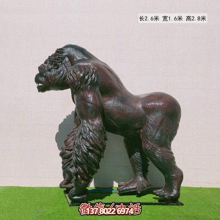 玻璃鋼仿真大猩猩動物雕塑，點綴游樂園游樂擺放