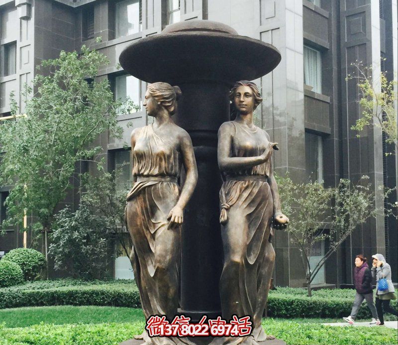 景區(qū)街道創(chuàng)意銅雕站在涼亭下的女人雕塑 景區(qū)街道創(chuàng)意銅雕站在涼亭下的女人雕塑